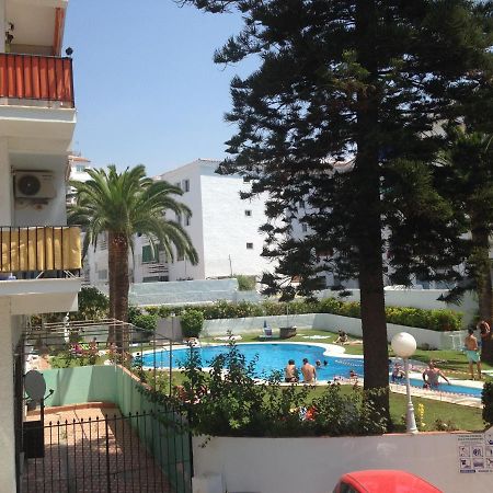 Chez Alison! Central Nerja Apt エクステリア 写真