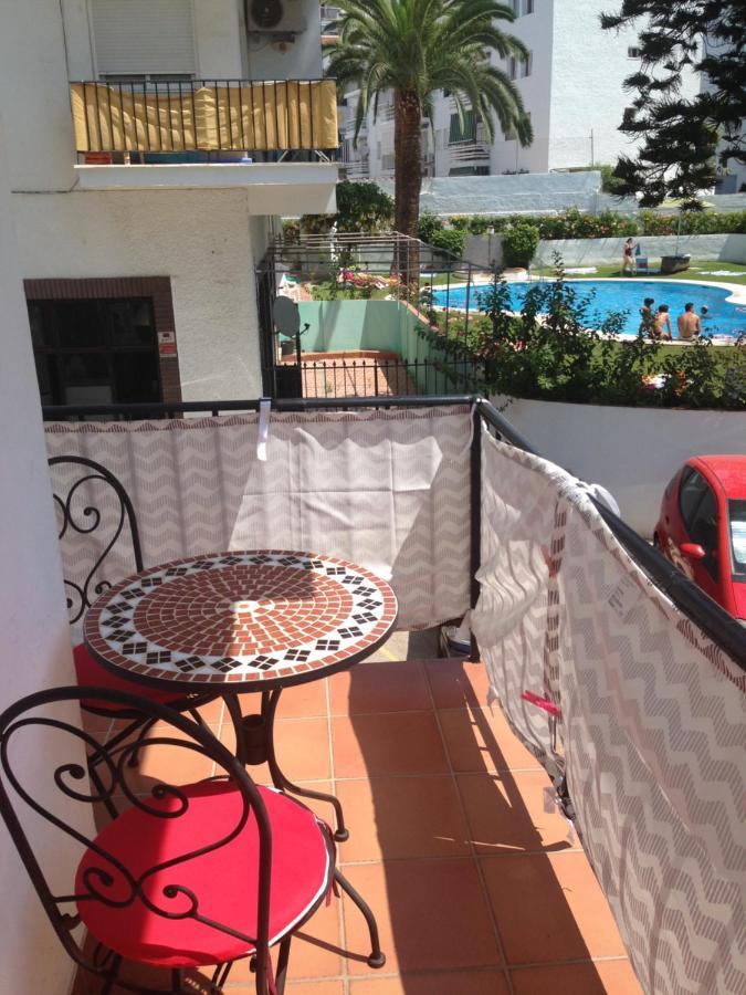 Chez Alison! Central Nerja Apt エクステリア 写真