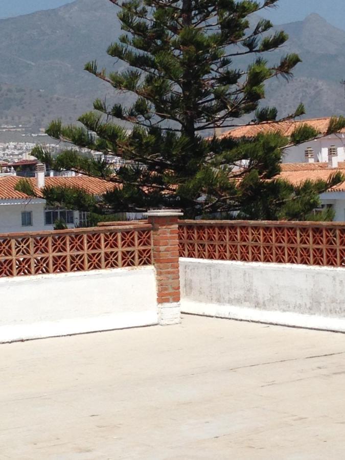 Chez Alison! Central Nerja Apt エクステリア 写真