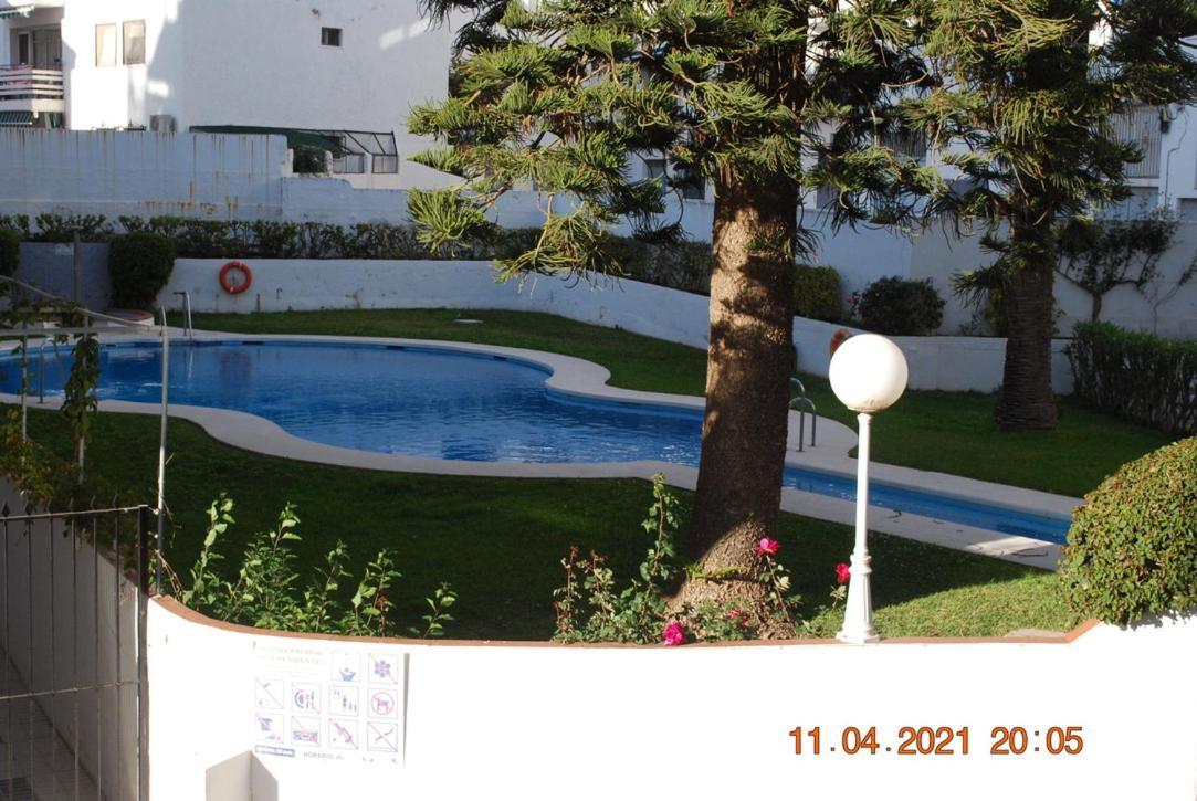 Chez Alison! Central Nerja Apt エクステリア 写真